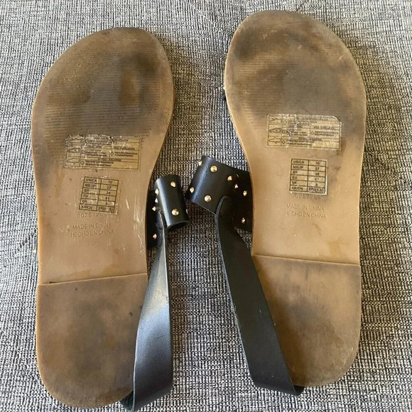 Forever 21 Black and Gold Studded Sandals Size 10 - Picture 5 of 6